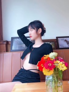 นางสาว ชลลดา ทิวาวงศ์ 19