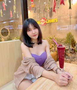 นางสาว ชลลดา ทิวาวงศ์ 22