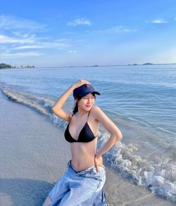 นางสาว ชลลดา ทิวาวงศ์ 27