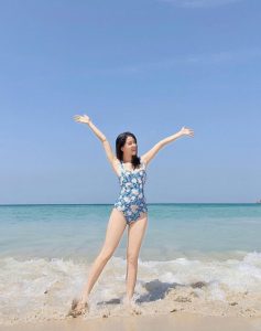 โม อมีนา