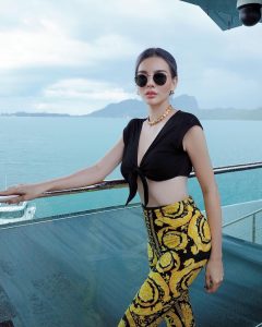  ดิว อริสรา