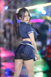 น้องพลอยใส