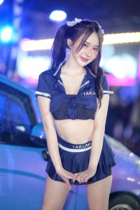 น้องพลอยใส